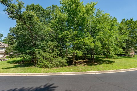 LAND - Springfield, MO