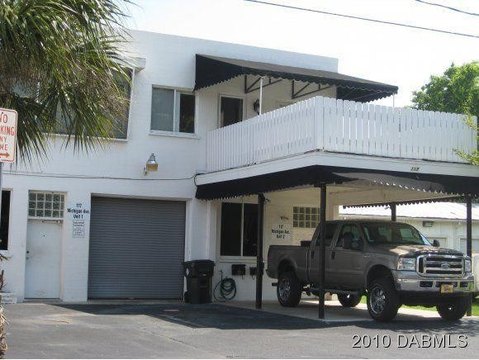 Picture of Single family properties at Michigan Ave 117, Daytona Beach, FL
