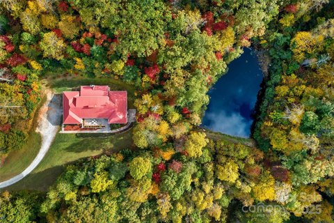 36 Acre Retreat with Creek