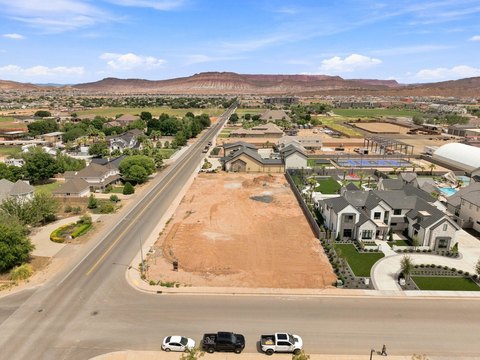 LAND - St George, UT