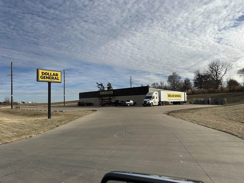 Commercial Property in Stanwood, Iowa