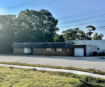 Muskegon Heights Commercial Building For Sale