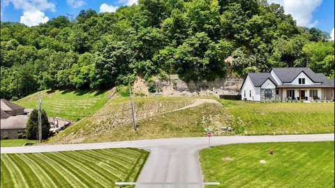 LAND - Pikeville, KY