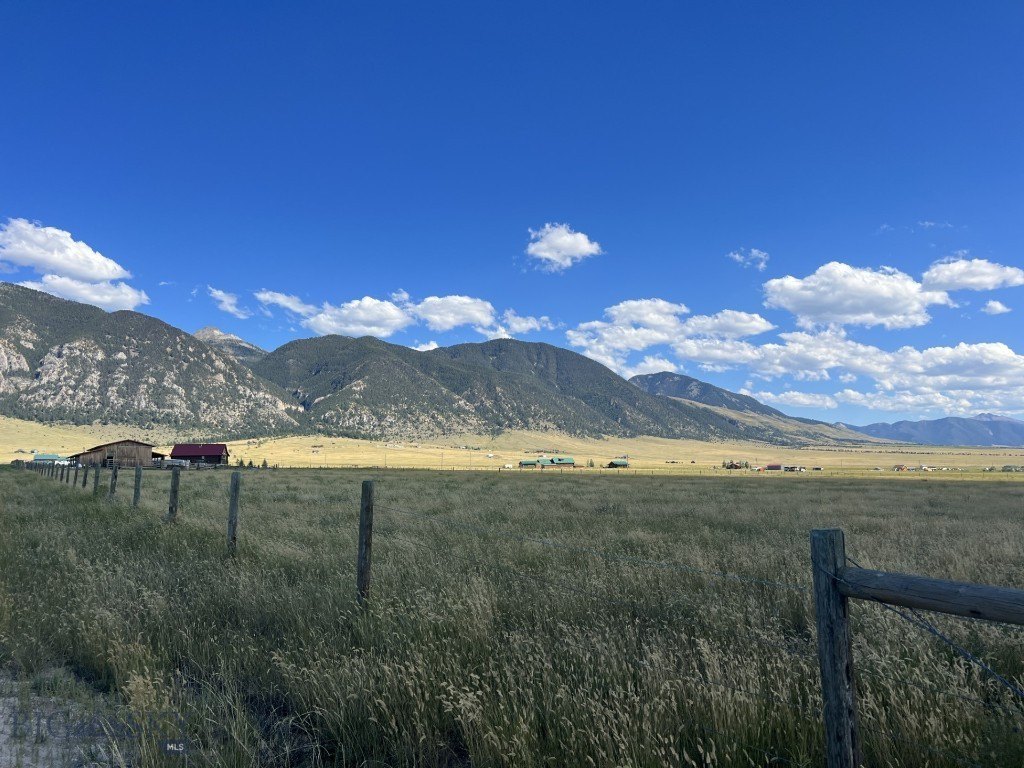 Ennis, MT Airport Commercial Land