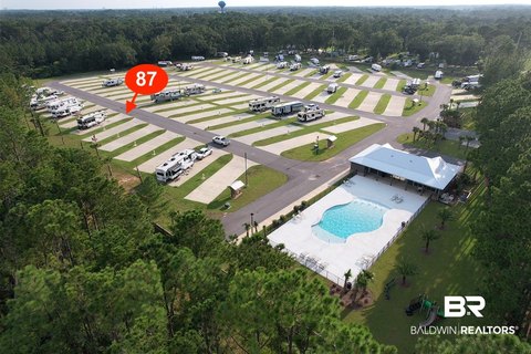 RV Resort Back-In Lot