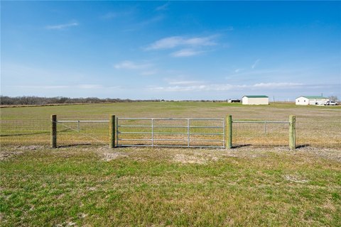 LAND - Taft, TX