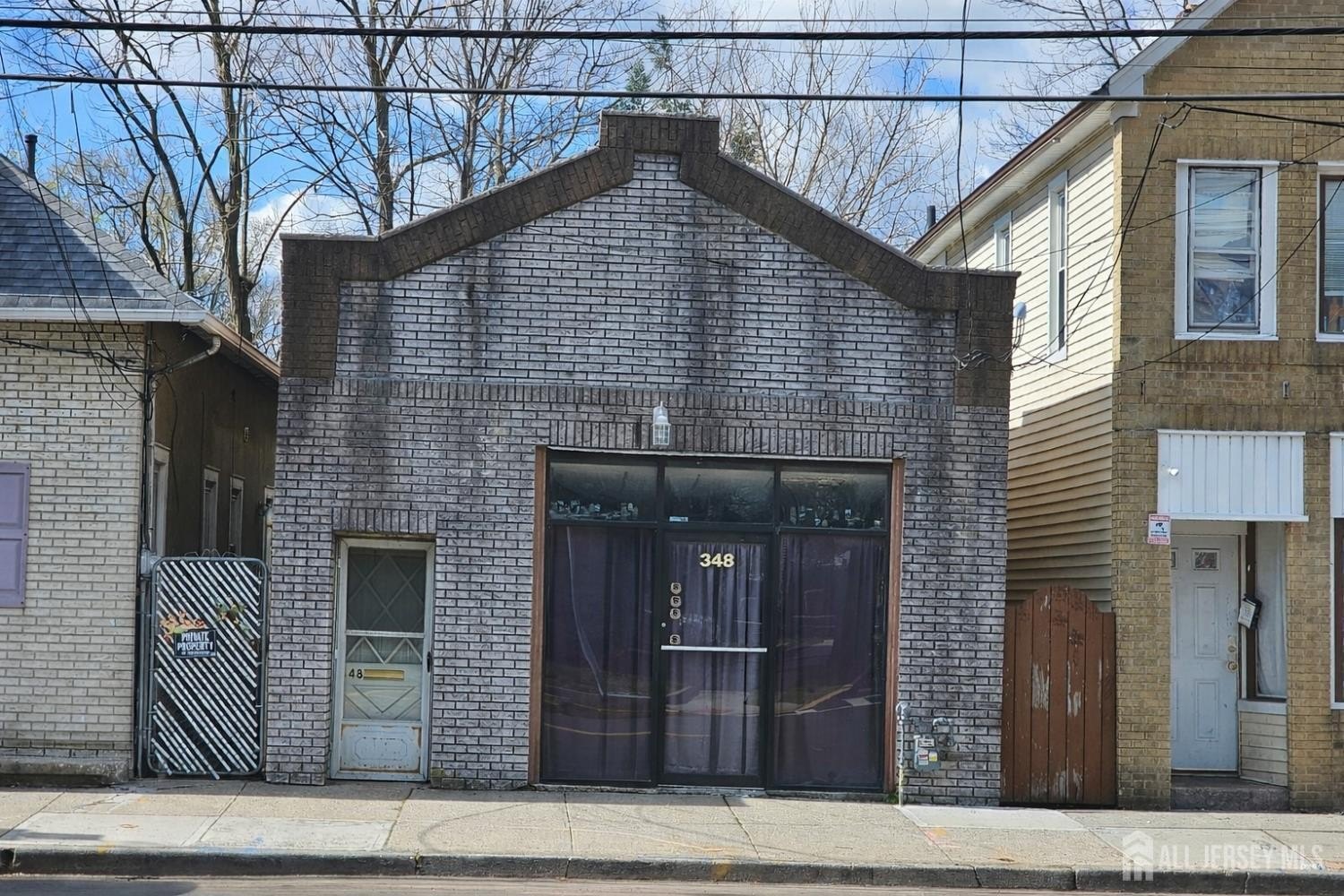 Linden Office Unit For Sale