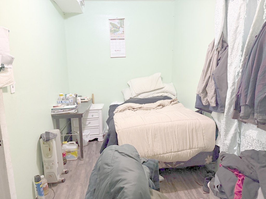 Picture 12