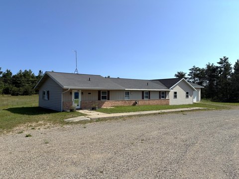 Medical Office Building with Garage