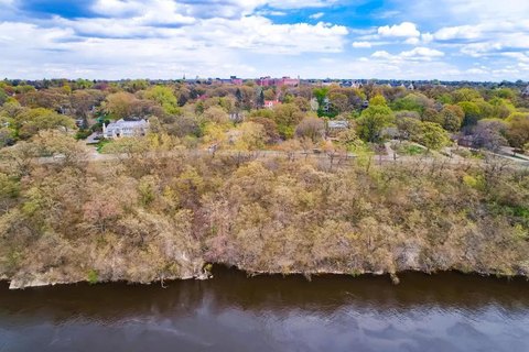 Mississippi River Boulevard Residential Lot