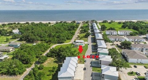 Long Beach Premium Beach Lots