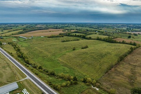 Versatile Land in Flemingsburg, KY