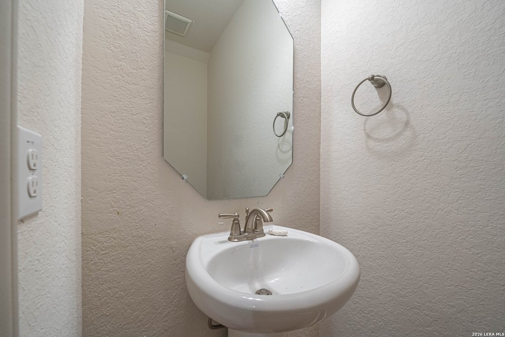 Picture 36