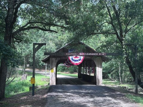 LAND - Carriere, MS