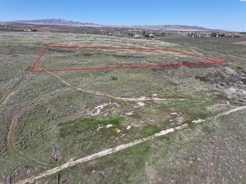 Land in Washington Wine Country