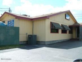 Joplin Commercial Property with Outdoor Space