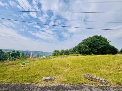 Downtown Fairmont City View Lot
