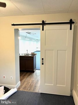 Remodeled Office Space For Lease