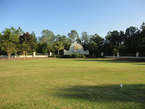 LAND - Gautier, MS