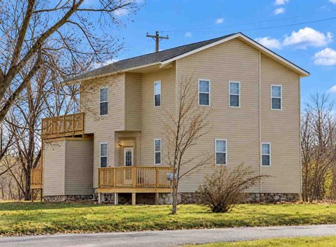 4-Unit Quadplex