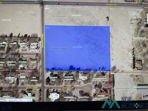 Residential Land in Roswell, NM