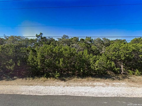 LAND - San Antonio, TX