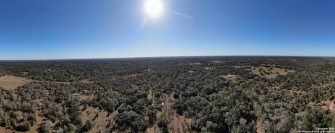 Spacious Land in Weimar, TX