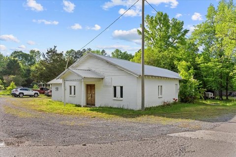 Versatile Property in Dalton, Georgia