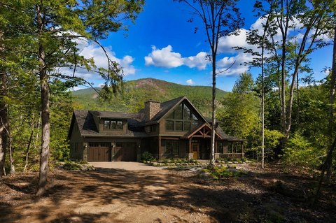 Residential Land Lot with Mountain Views