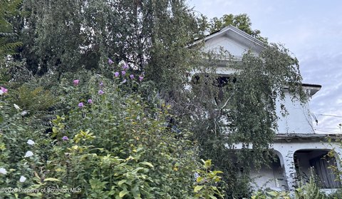 3-Unit Triplex Property