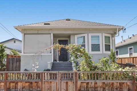 3-Unit Triplex with Owned Solar