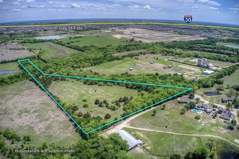 Residential Land in Rockwall, TX