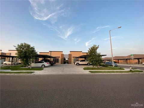 Edinburg Fourplex Near UTRGV