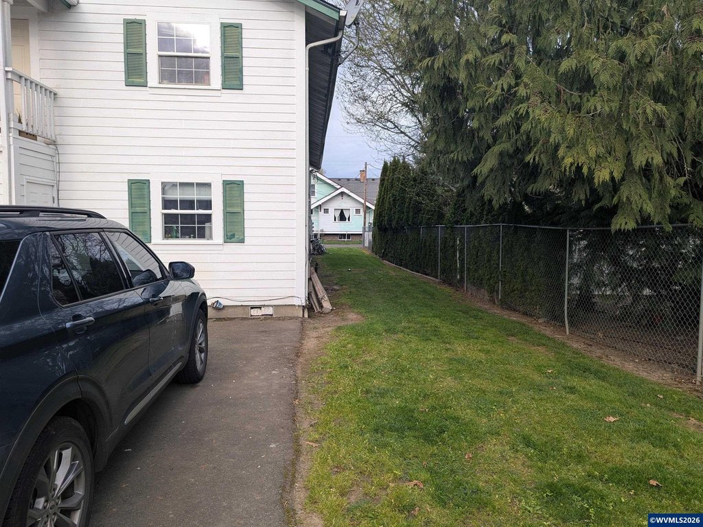 Picture 33