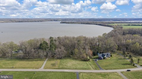 Land, PORT ROYAL, VA