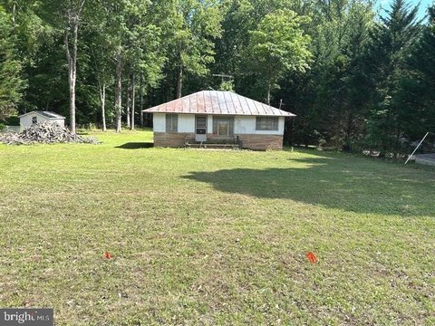 LAND - CLIFTON, VA