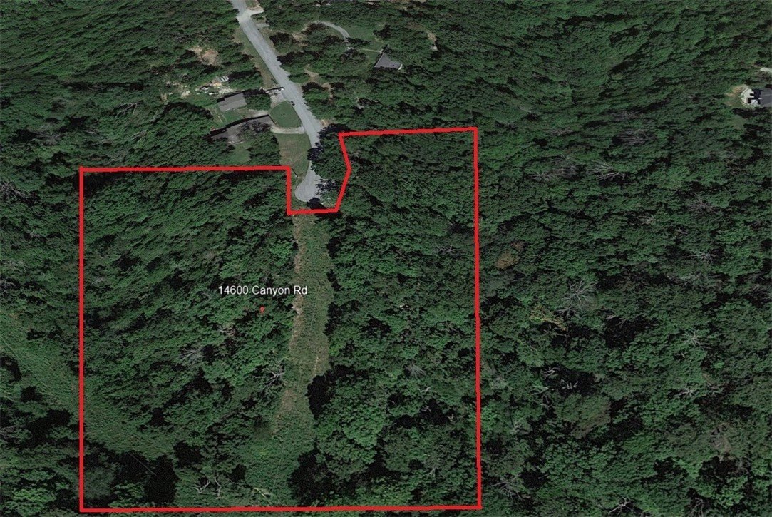 Spacious Bella Vista Land Parcel