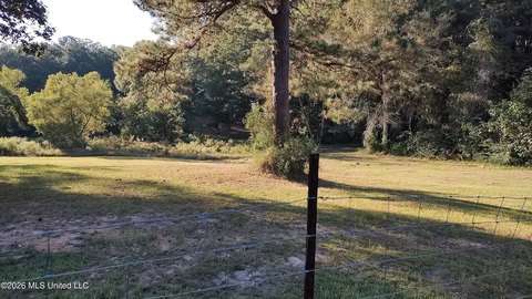 Land, Poplarville, MS