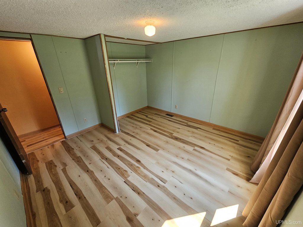 Picture 30