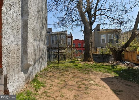 Land, PHILADELPHIA, PA