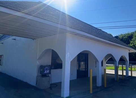 Versatile Storefront Commercial Property