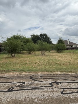 Land, Selma, TX