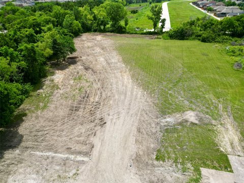 Land, Lancaster, TX