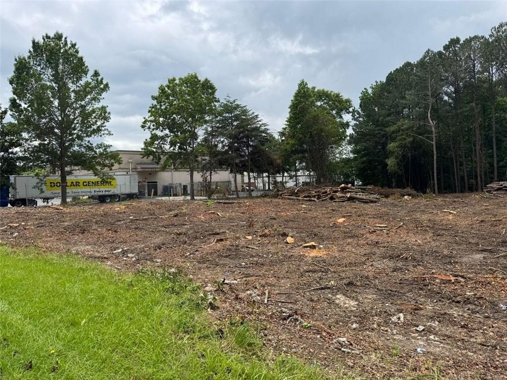 Land in Growing Snellville Area