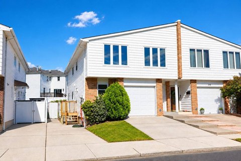 Renovated Two-Unit Duplex