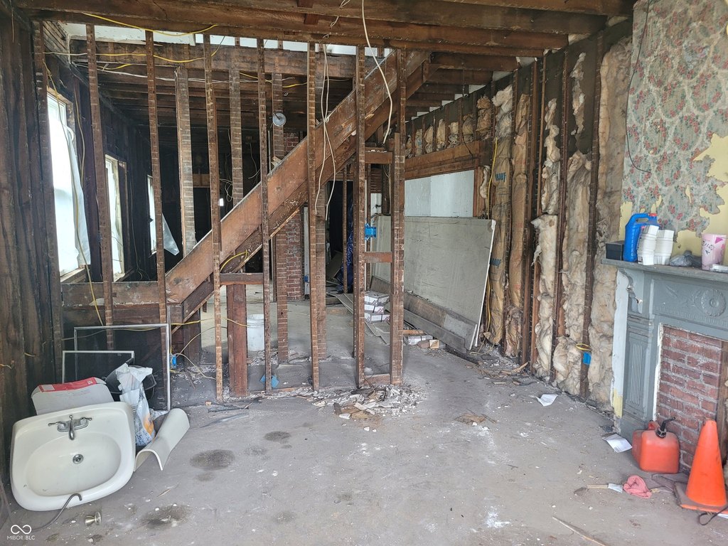 Picture 6