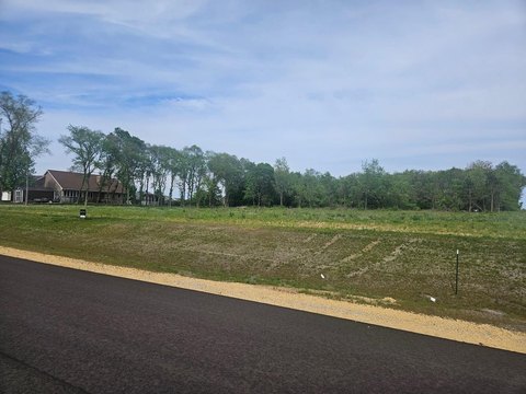 Spacious Beloit Acreage for Sale
