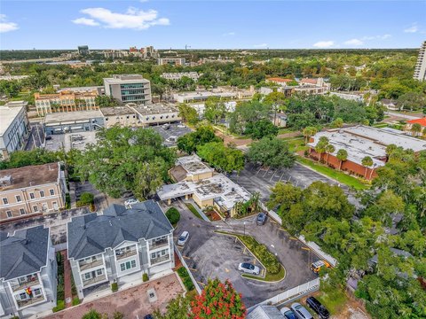 Freestanding Doctor's Office For Sale