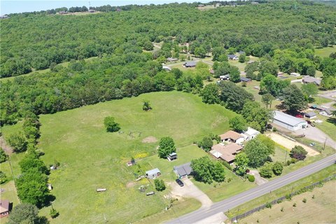 COMMERCIAL - Russellville, AR