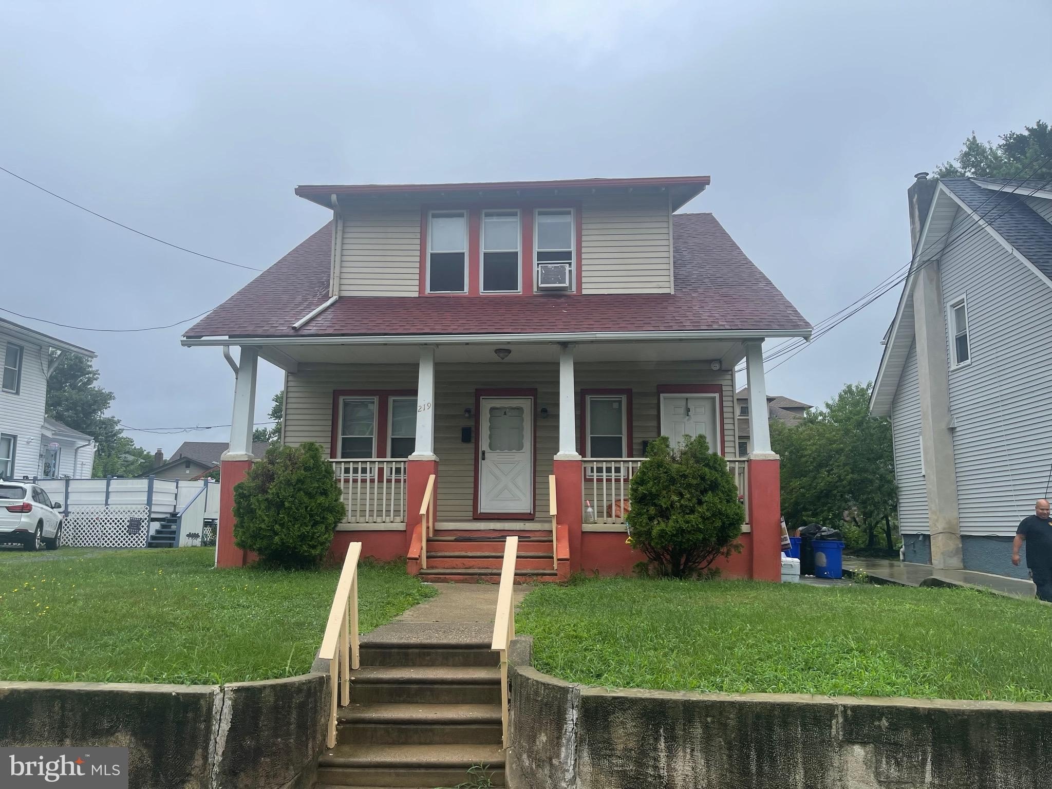 Well-Maintained Duplex in Oaklyn, NJ